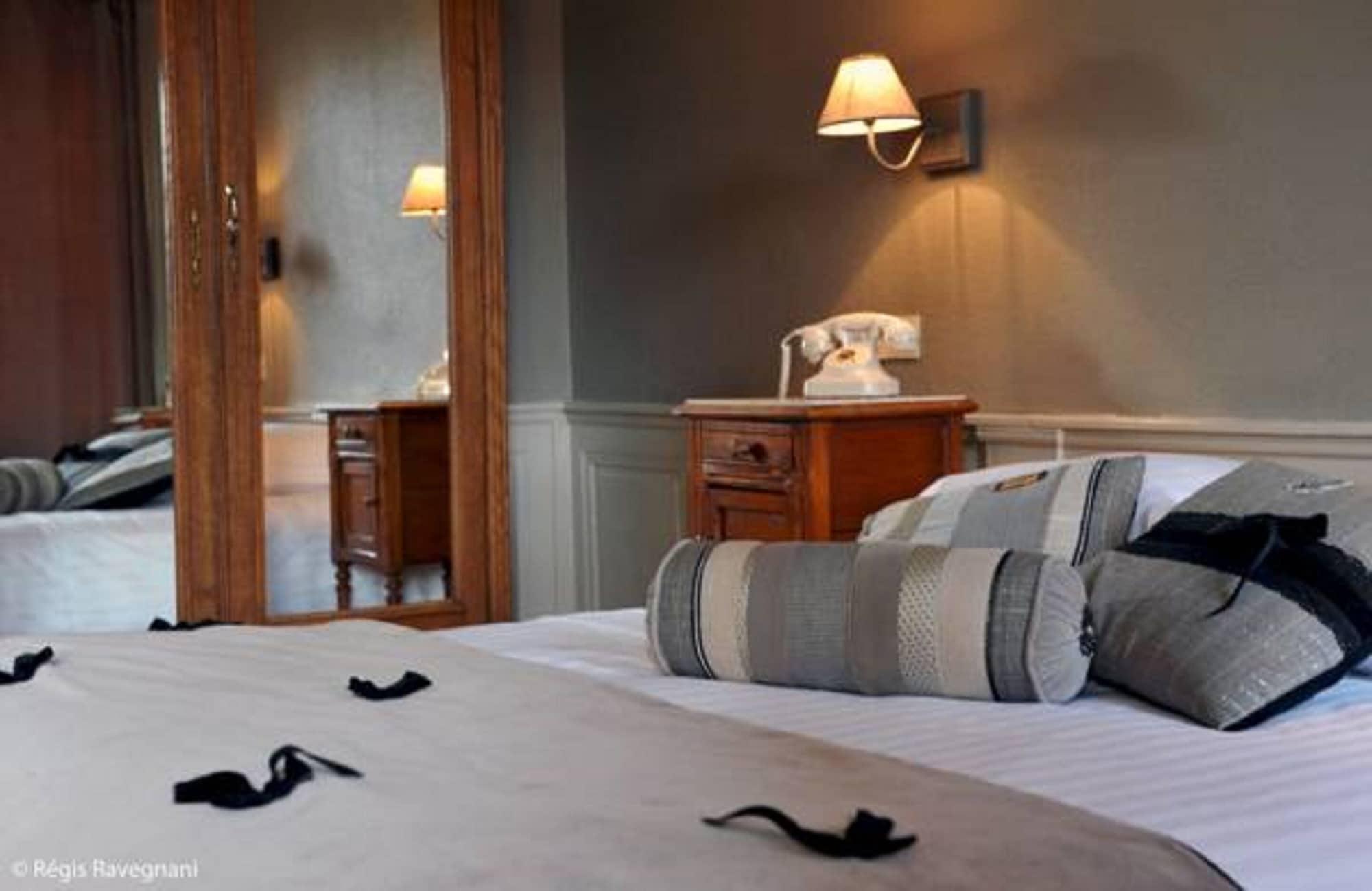 The Originals Boutique, Hotel De La Balance, Montbéliard المظهر الخارجي الصورة