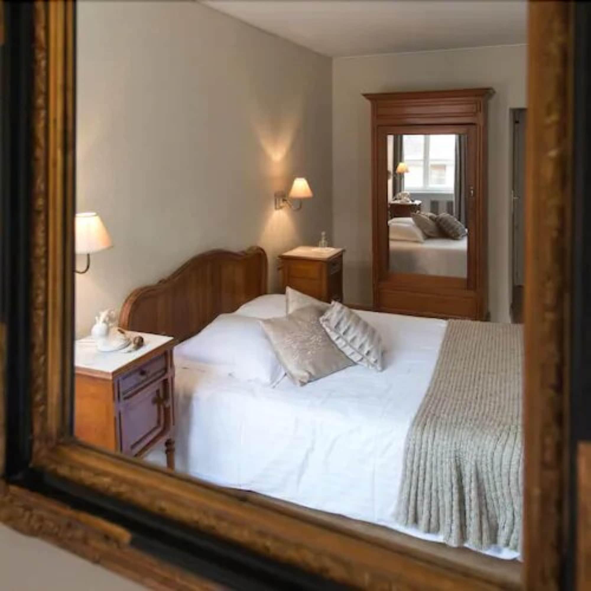 The Originals Boutique, Hotel De La Balance, Montbéliard المظهر الخارجي الصورة